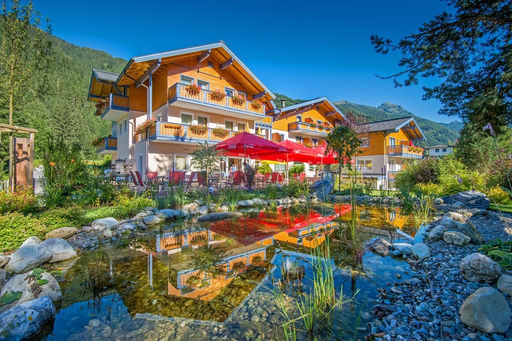 Hotel Hammerwirt - Forellenhof ウンタータウエルン エクステリア 写真