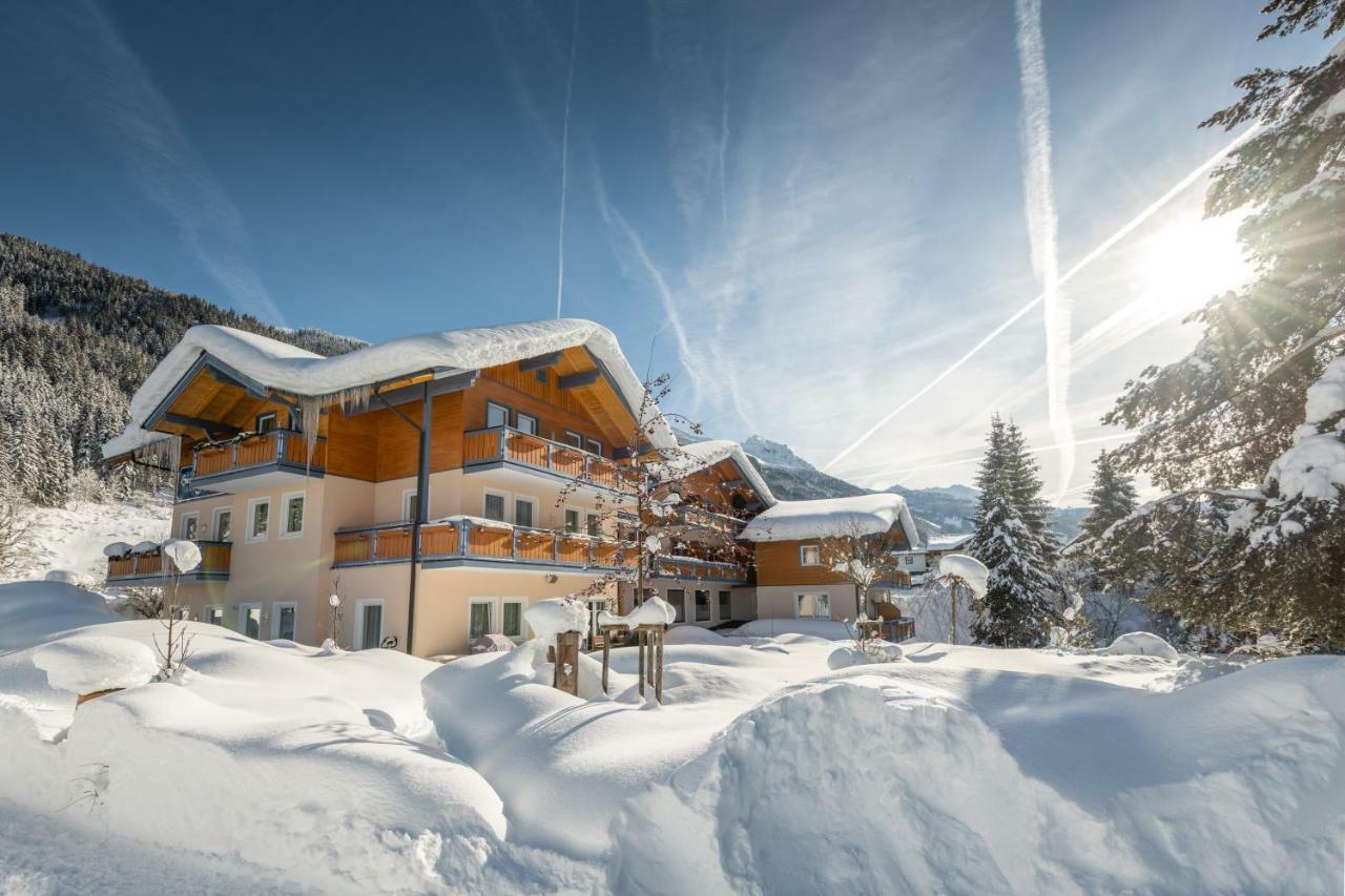Hotel Hammerwirt - Forellenhof ウンタータウエルン エクステリア 写真